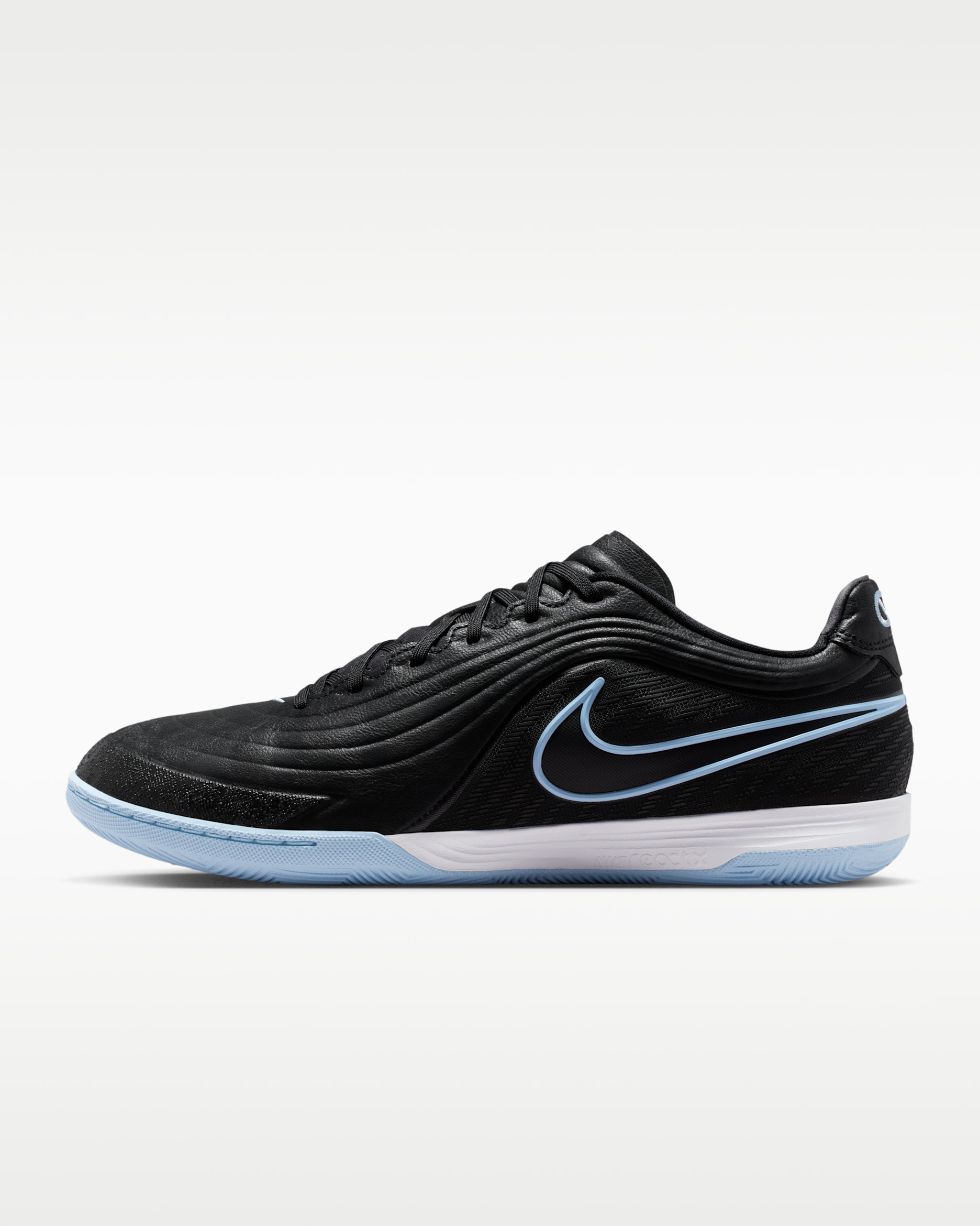 Nike Tiempo Reactgato Indoor/Court Low-Top Soccer Shoes. Nike.com